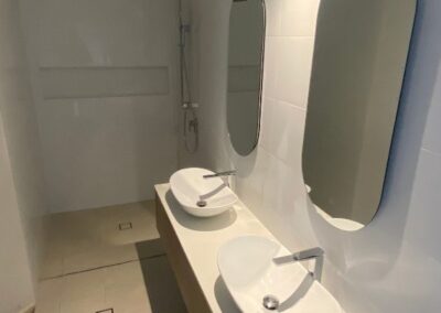 bathroom tiler in central coast